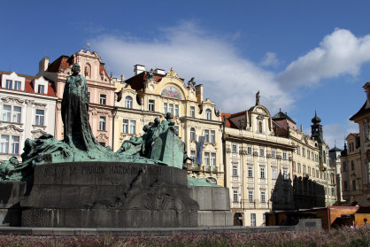 Staroměstské náměstí